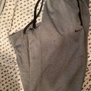 Nike gray woman’s sweatpants